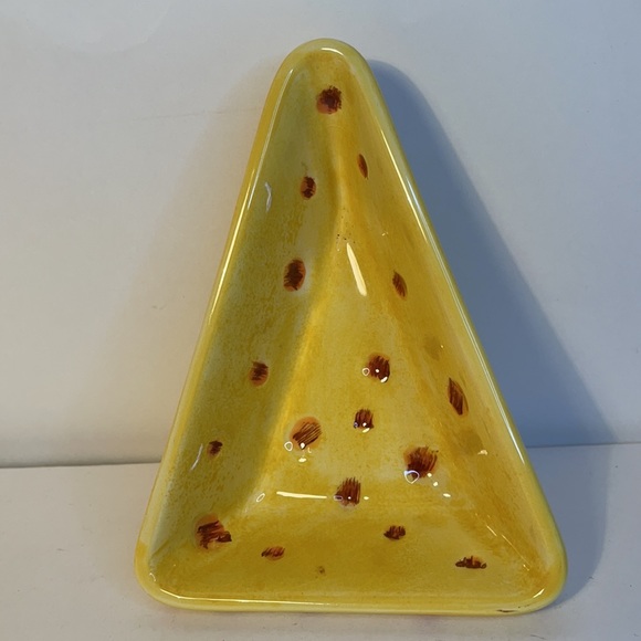 Ceramic dish cheese wedge bowl chip dip serving plate charcuterie party - Picture 5 of 7
